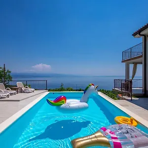  Ferienhaus Holiday Kvarner